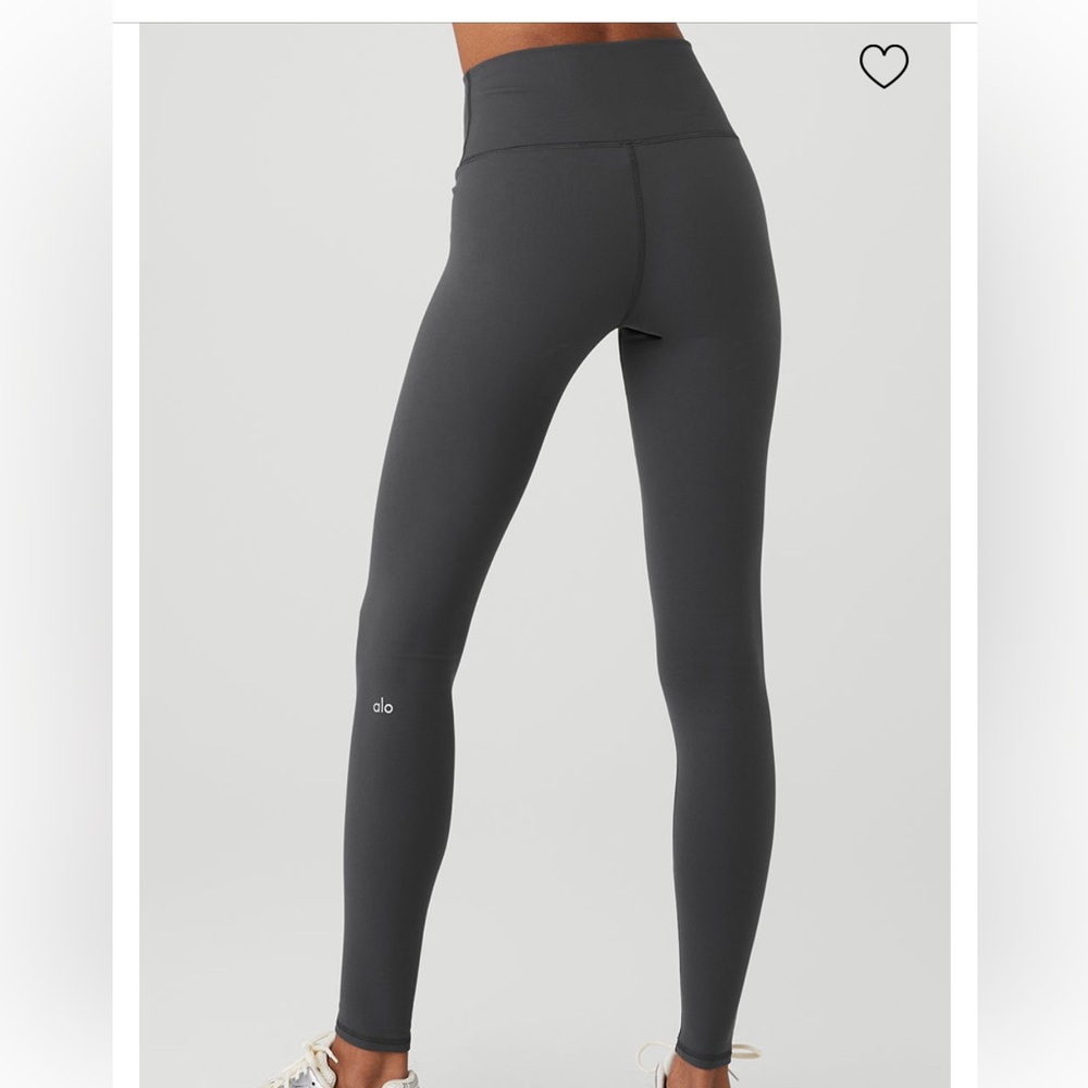 Alo airbrush legging size small.
